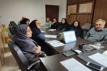 تأکید بر واکسیناسیون دانش‌آموزان و بهسازی مدارس